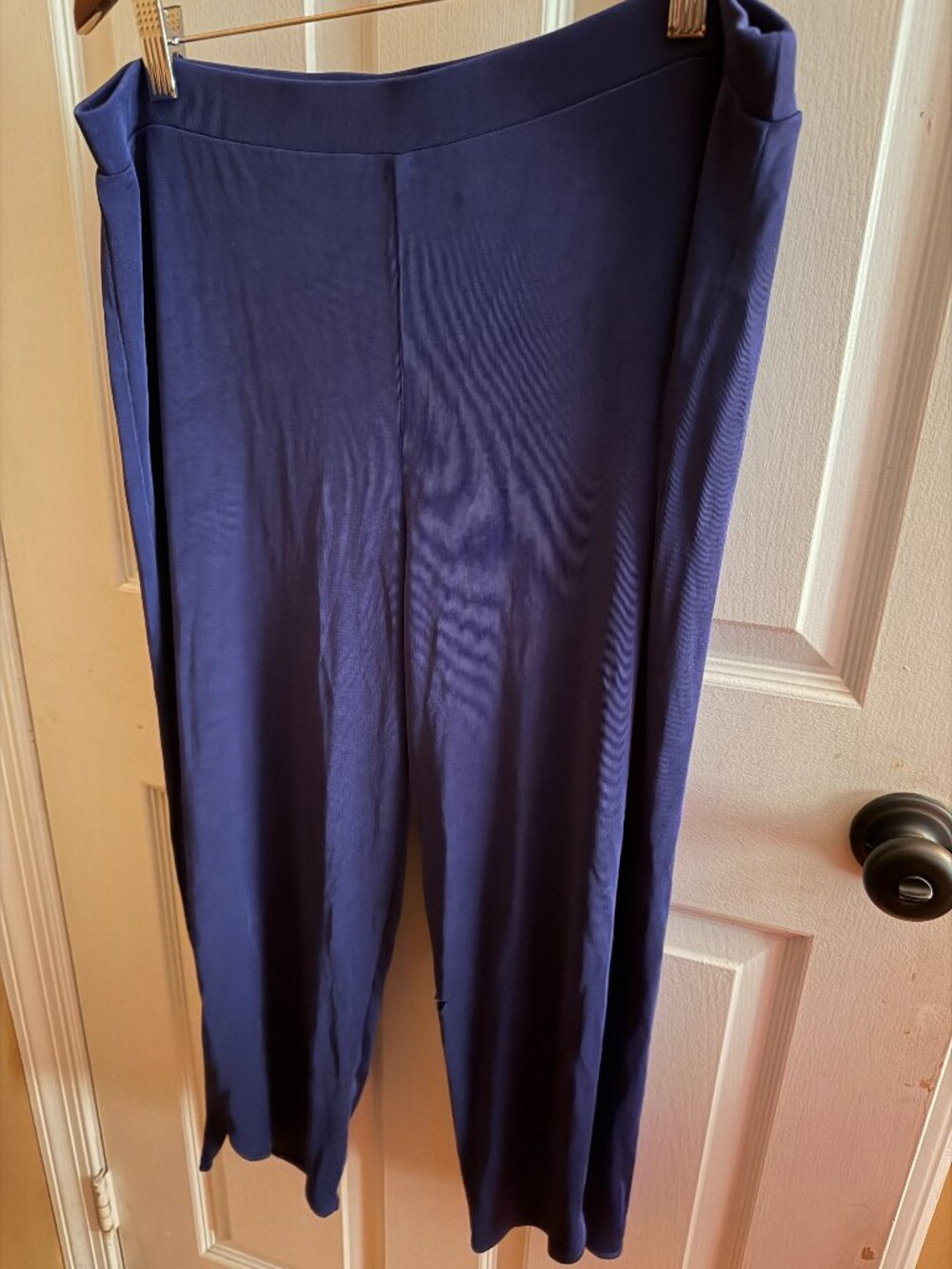 Chico’s Travelers Pull-On Crop Pants | Size 2 | Royal Blue Wide Leg Travel Pants